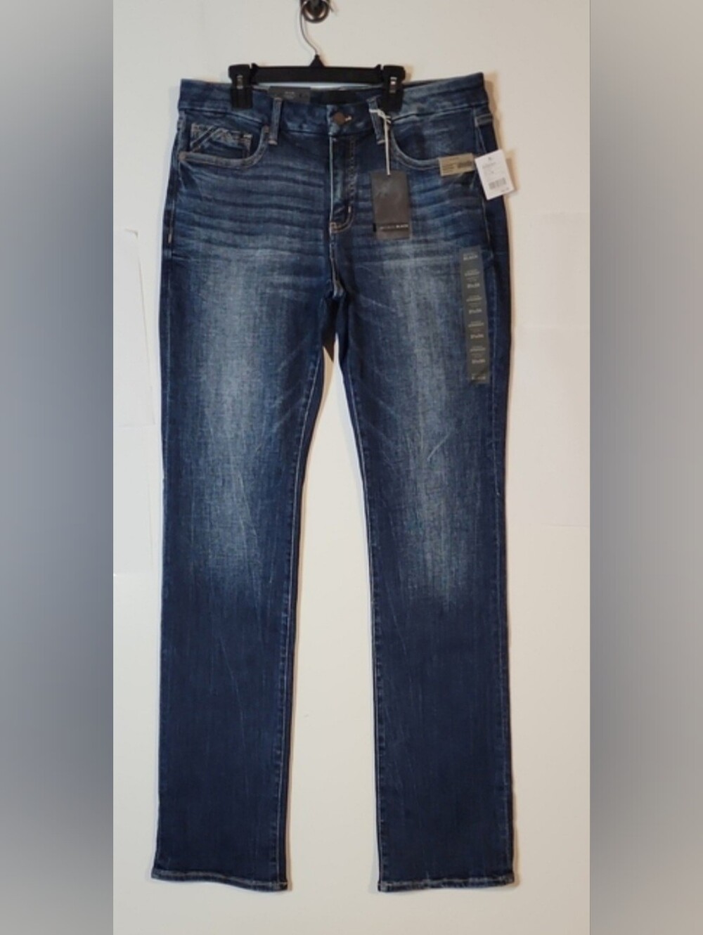 Buckle Black Fit. 53 Straight Jeans NWT Size 31 X 34
